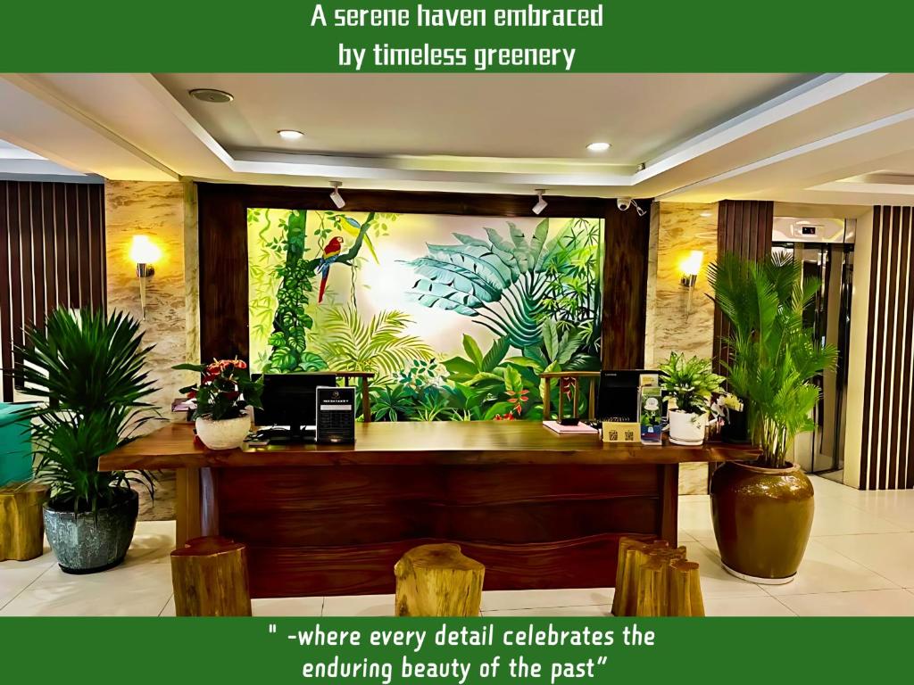 Happy Life Green Hotel — photo 1
