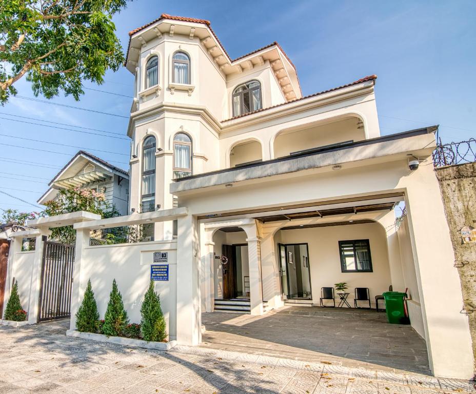 Luxury New Pool Villa - Free Pick up and Full AC photo 2