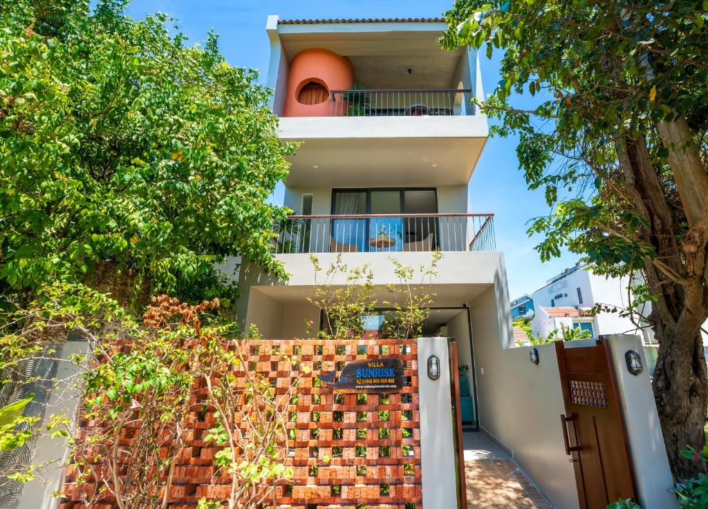 Sunrise Villa 4BR Beachside An Bang Beach Hoi An by Beachside Boutique Homes — photo 1