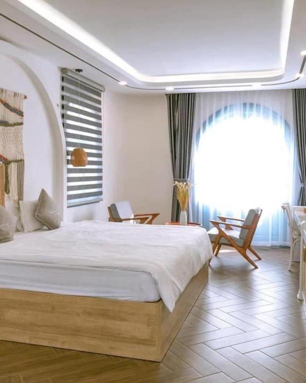 SANTORINI HẠ LONG VILLA - VENUE TRAVEL photo 2