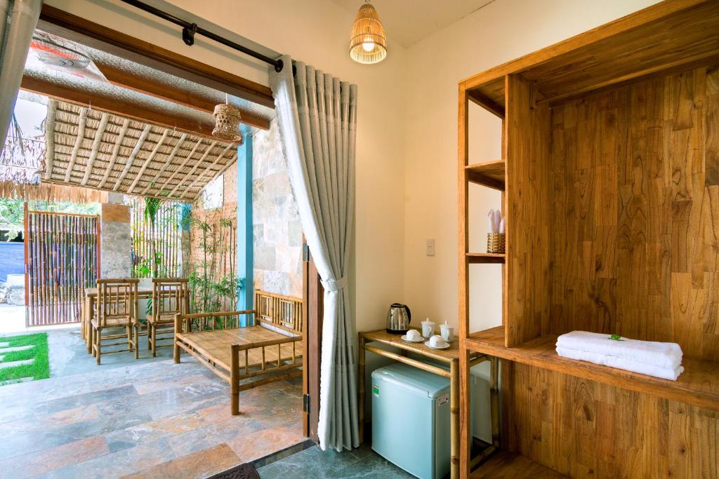 Seamist Ocean Villa photo 3