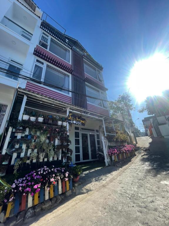 Sâu Moon House — photo 1