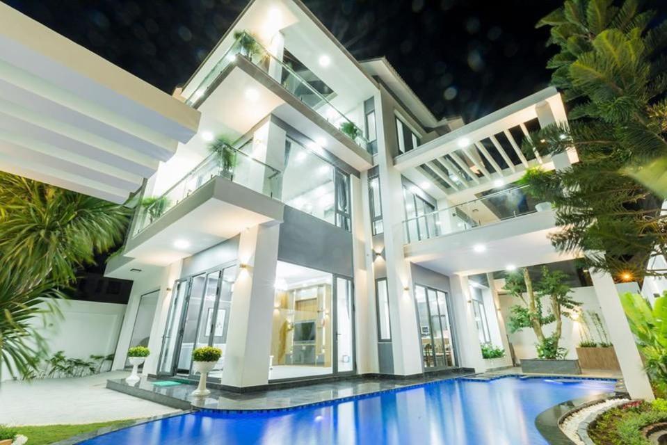 Villa 50M To Beach - Room Karaoke Free — photo 1