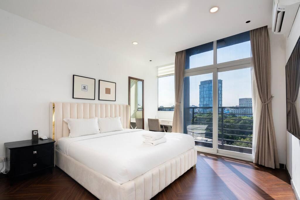 The Rixx Parkview Apartment@ D1/Ben Thanh/pool/gym photo 2