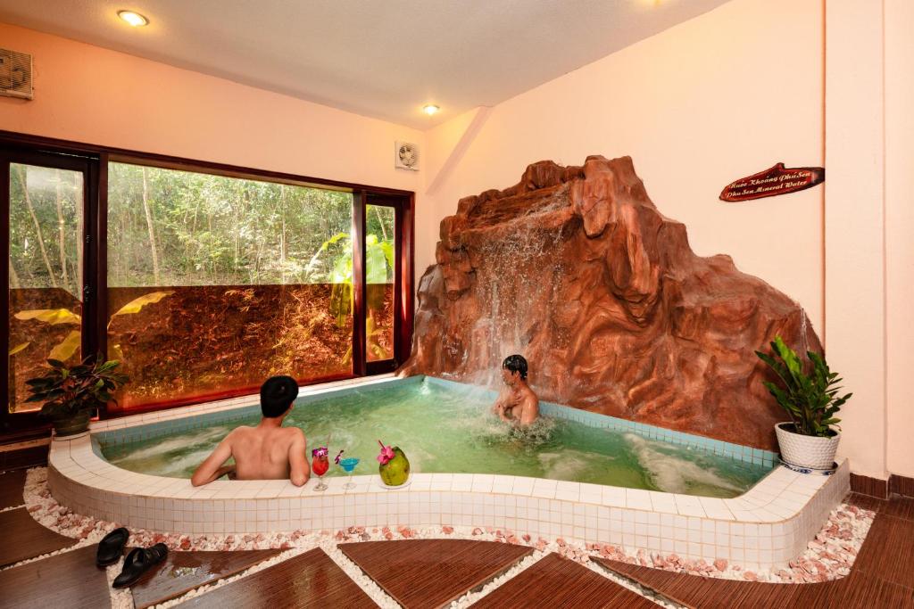 Nui Thom Ecolodge photo 3