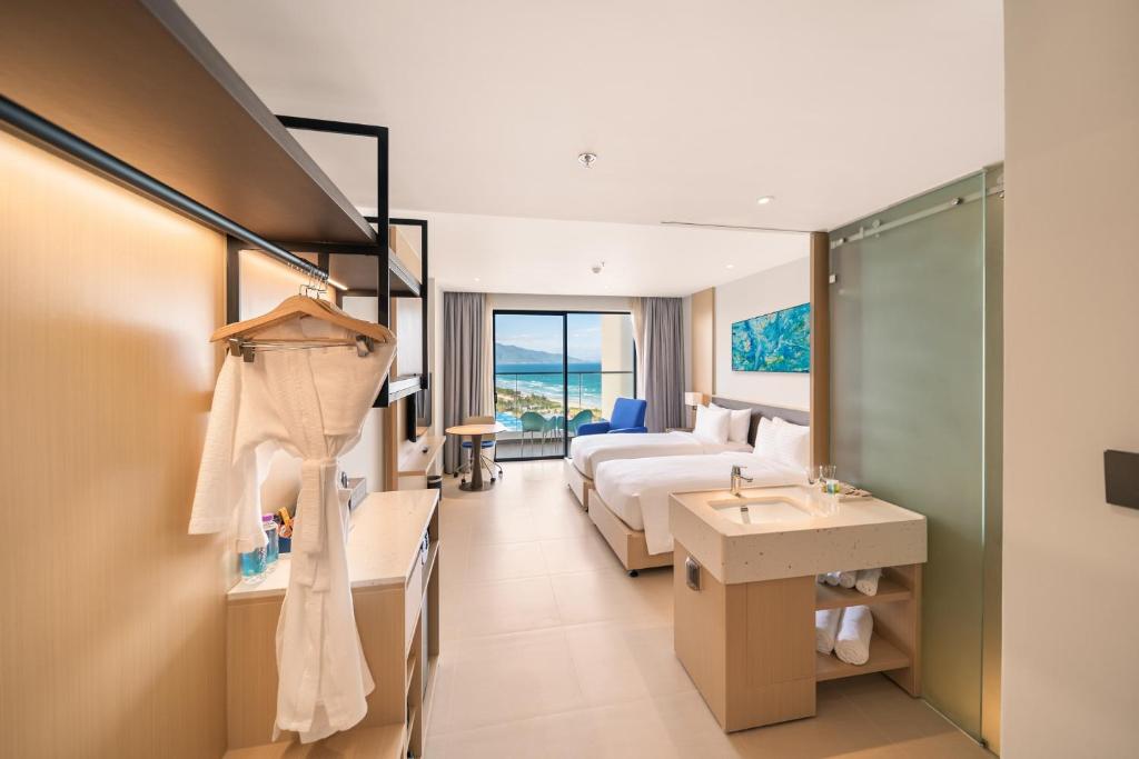 Arena Cam Ranh Pearl Bay photo 3