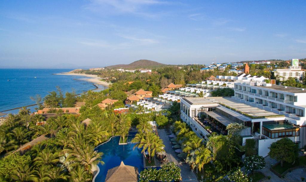 The Cliff Resort & Residences — photo 1