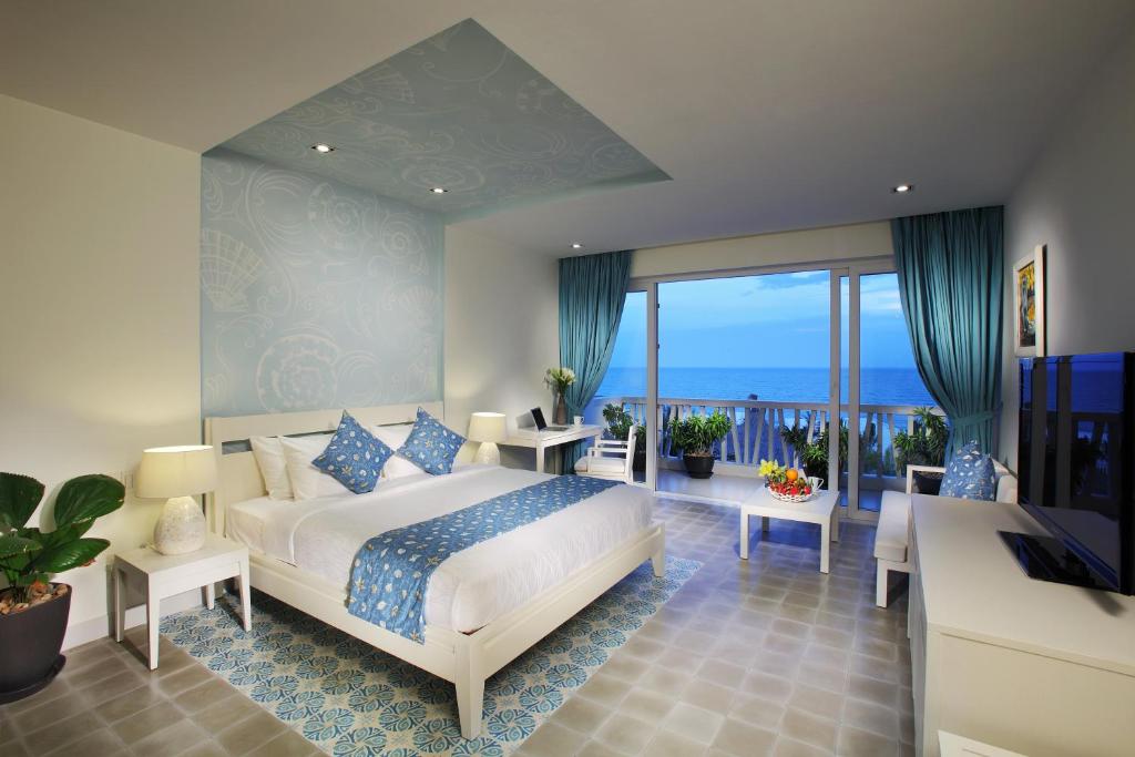 The Cliff Resort & Residences photo 2