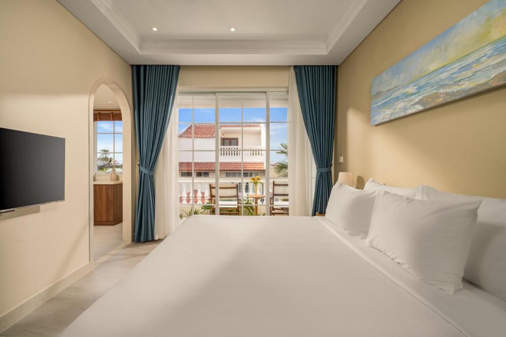 Spring Breeze Hotel Hoi An photo 2