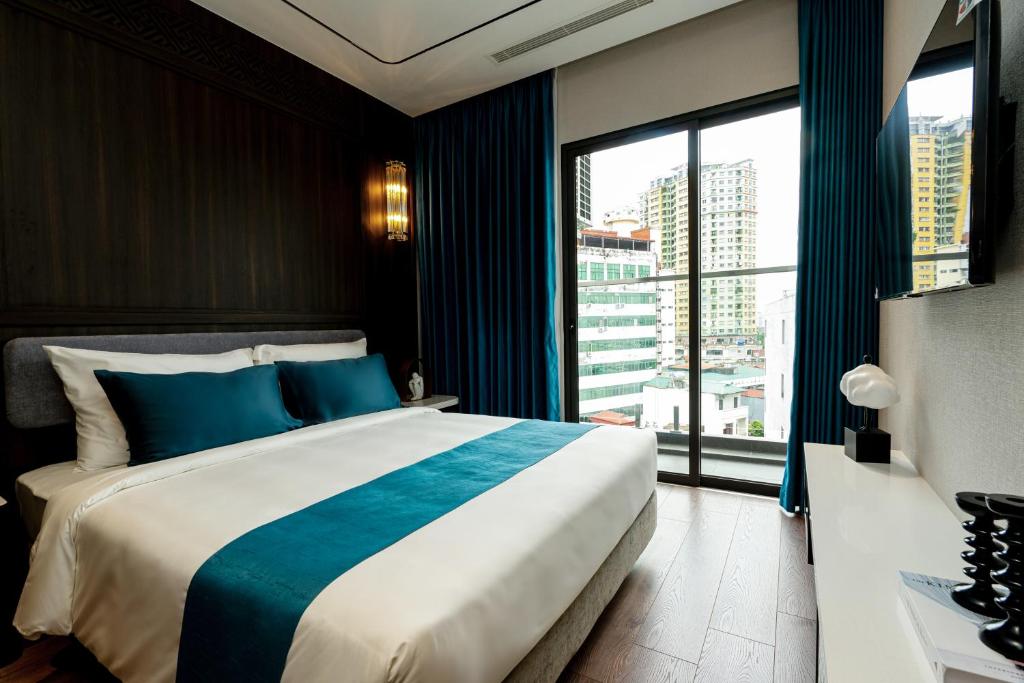 The Gloria Serviced Apartment by Silk Path photo 2