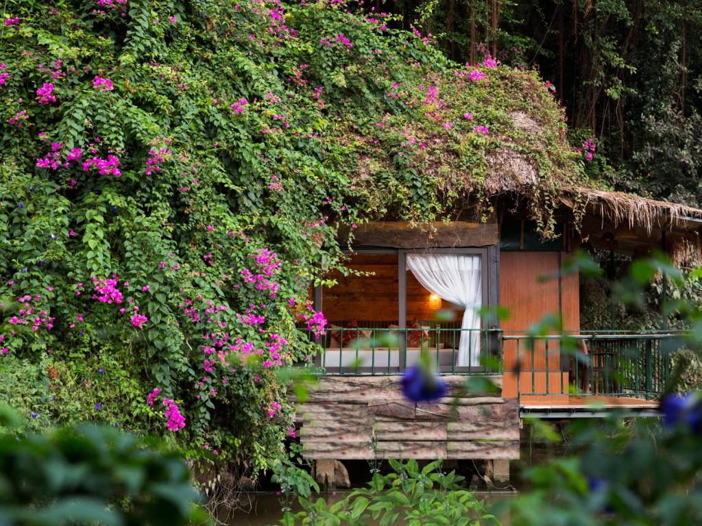 Tam Coc Lion Kings Hotel & Resort Ninh Binh photo 2
