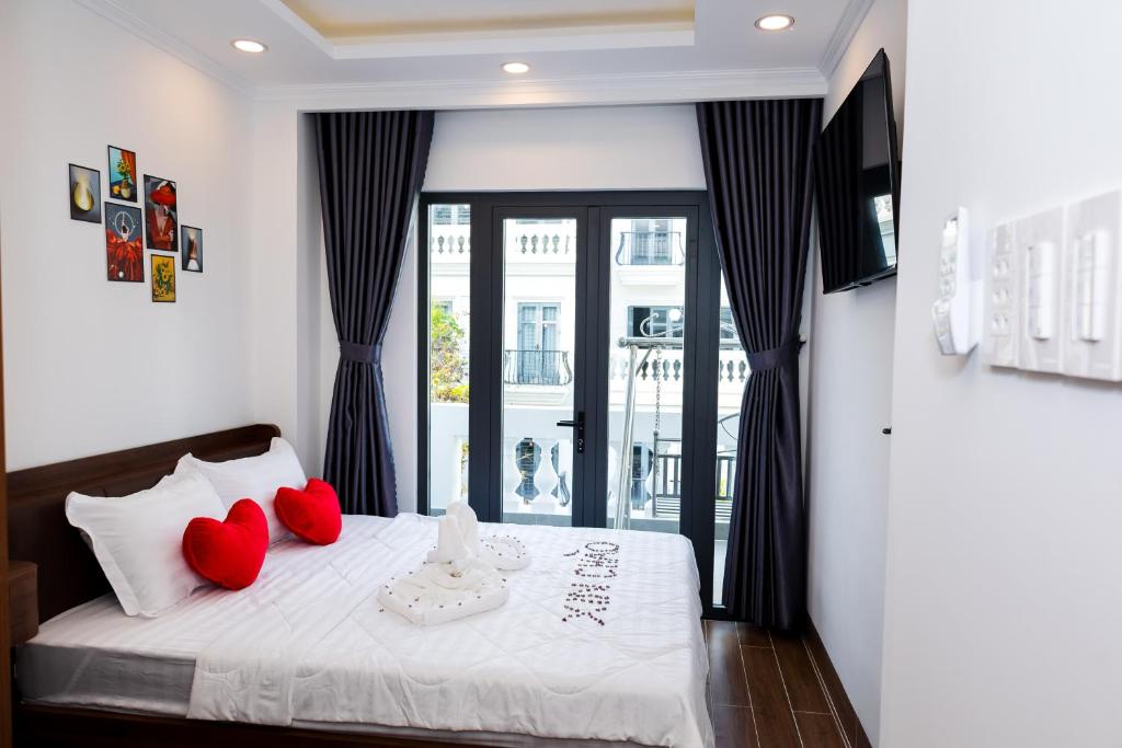 Suka Hotel photo 2