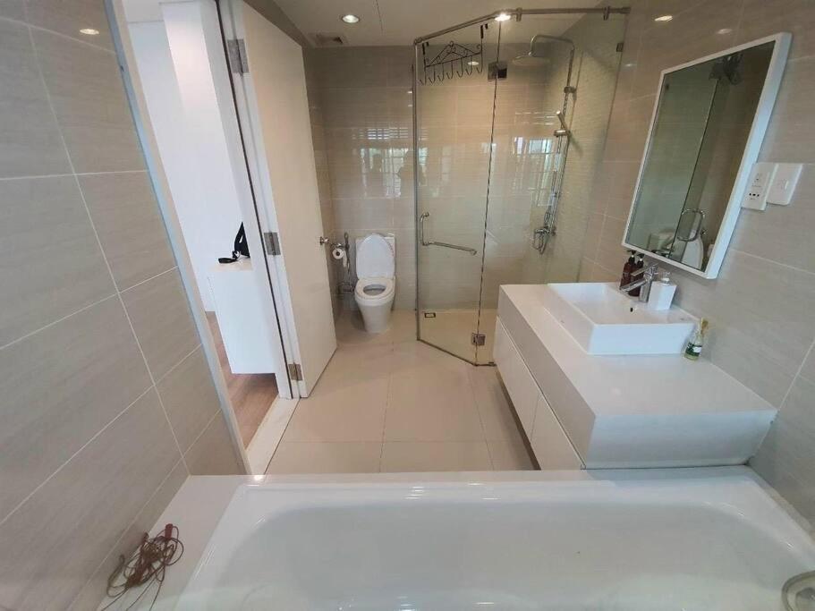 The Rixx Convenient Apartment @ Ben Thanh/pool/gym photo 2