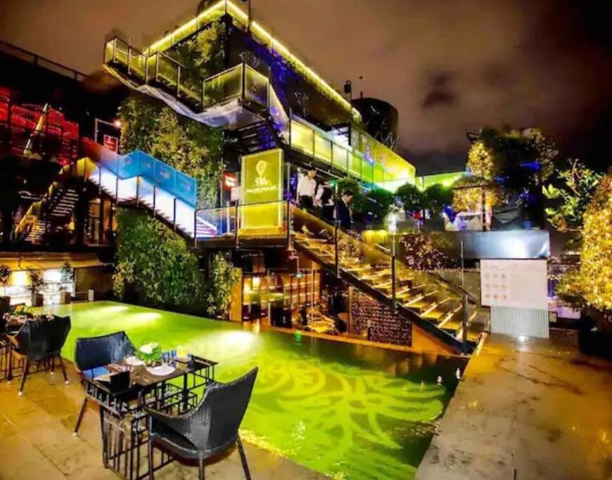 The Rixx Convenient Apartment @ Ben Thanh/pool/gym photo 3