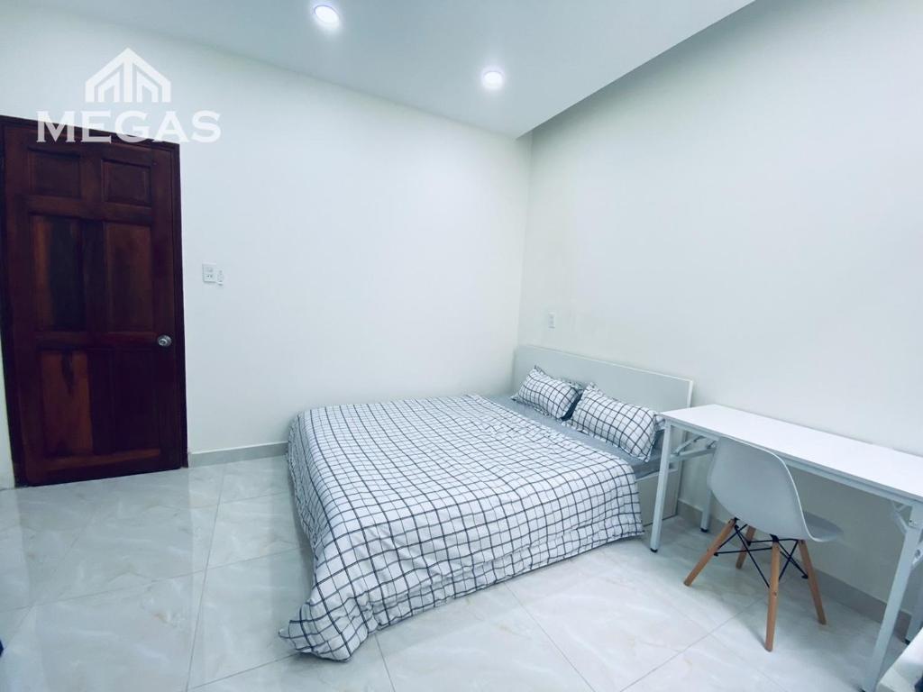 Long Home 2 - B02 photo 3