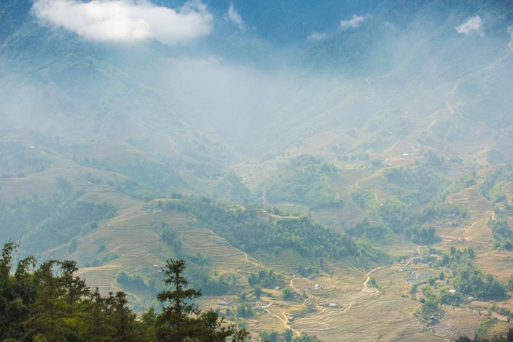 Sapa Jade Hill Resort & Spa photo 2