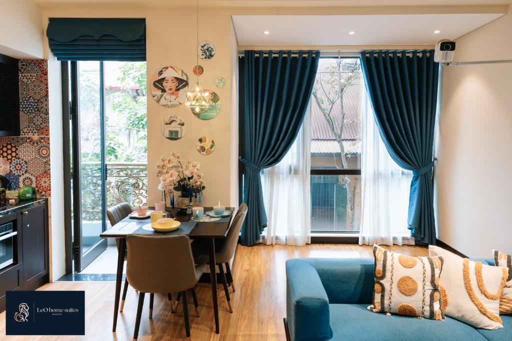 High-ser Apartment -2BR - NiceView - Parking - Spacious - In center photo 3