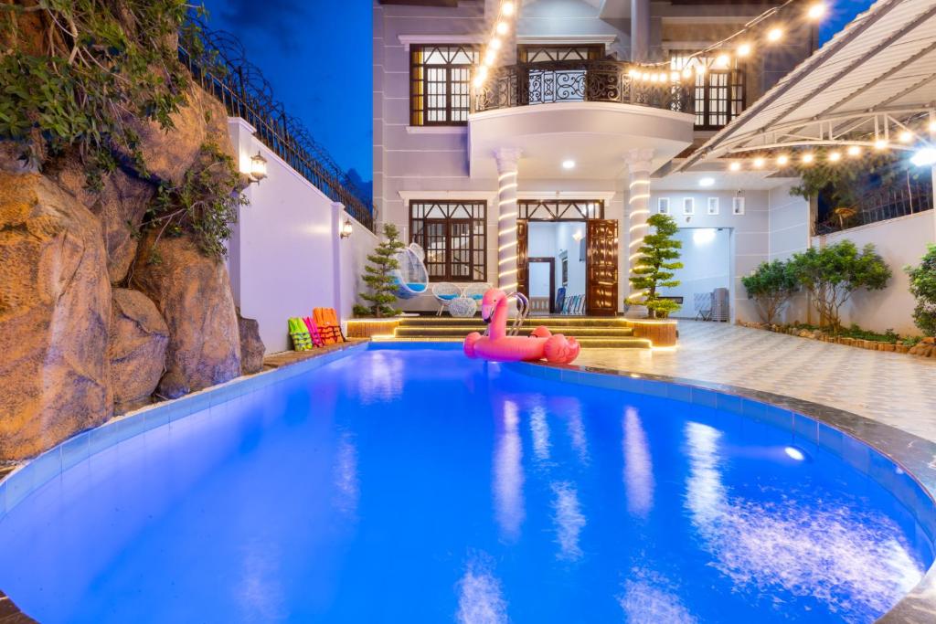 Sea Villa Hồ Bơi Gần Biển Bãi Sau - Free Karaoke + Bida — photo 1