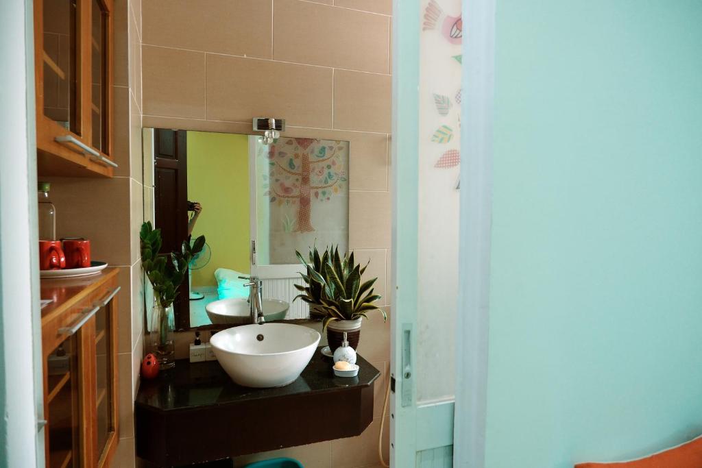 Huong's Homestay photo 3