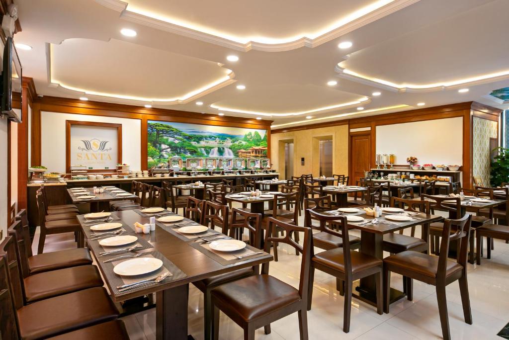 Santa Luxury Hotel Da Nang - Complimentary Afternoon Tea photo 3