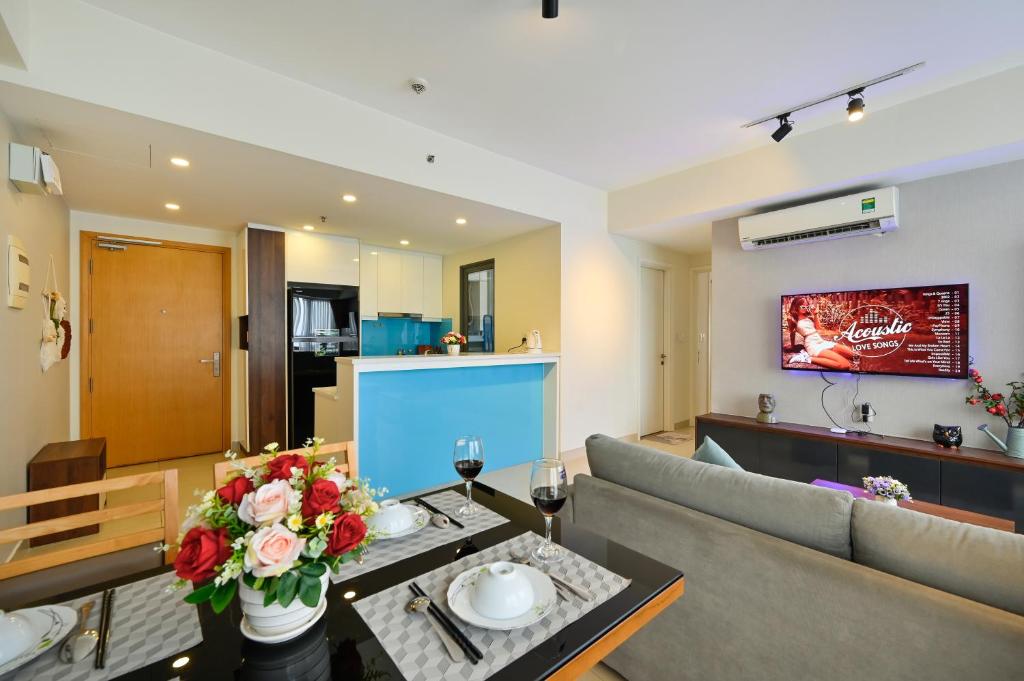 Wonderful 2 BR condo in Masteri T1 — photo 1