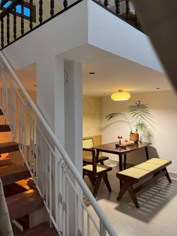 55 bước là tới HOUSE - 55 steps to go photo 3