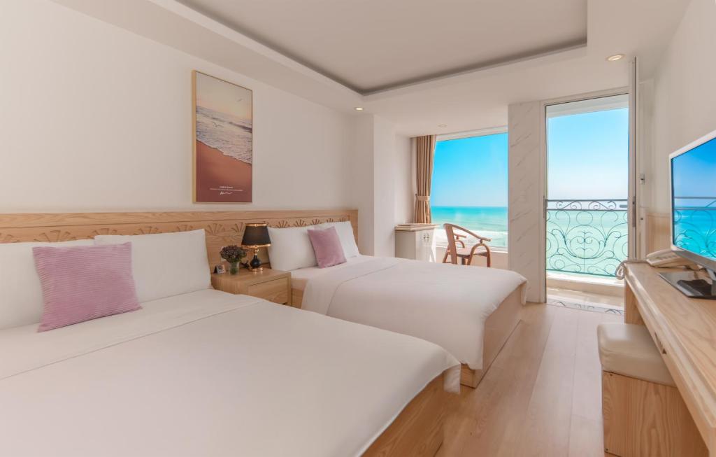 Nang Vang Hotel Nha Trang photo 2