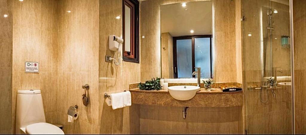 Skylark Boutique and Spa photo 3