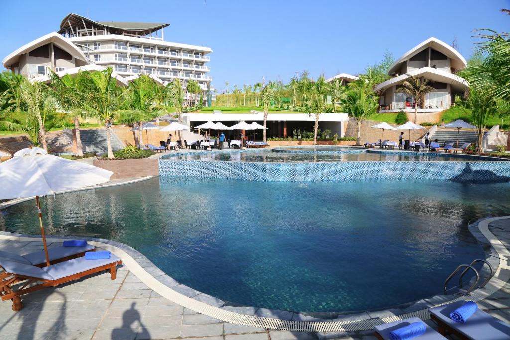 Sandunes Beach Resort & Spa photo 3