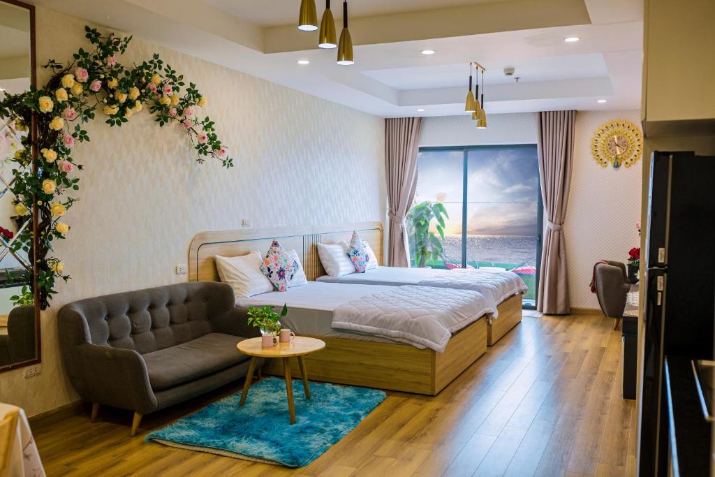 TMS Luxury Codotel Quy Nhơn - Ban Công Trực Diện Biển — photo 1