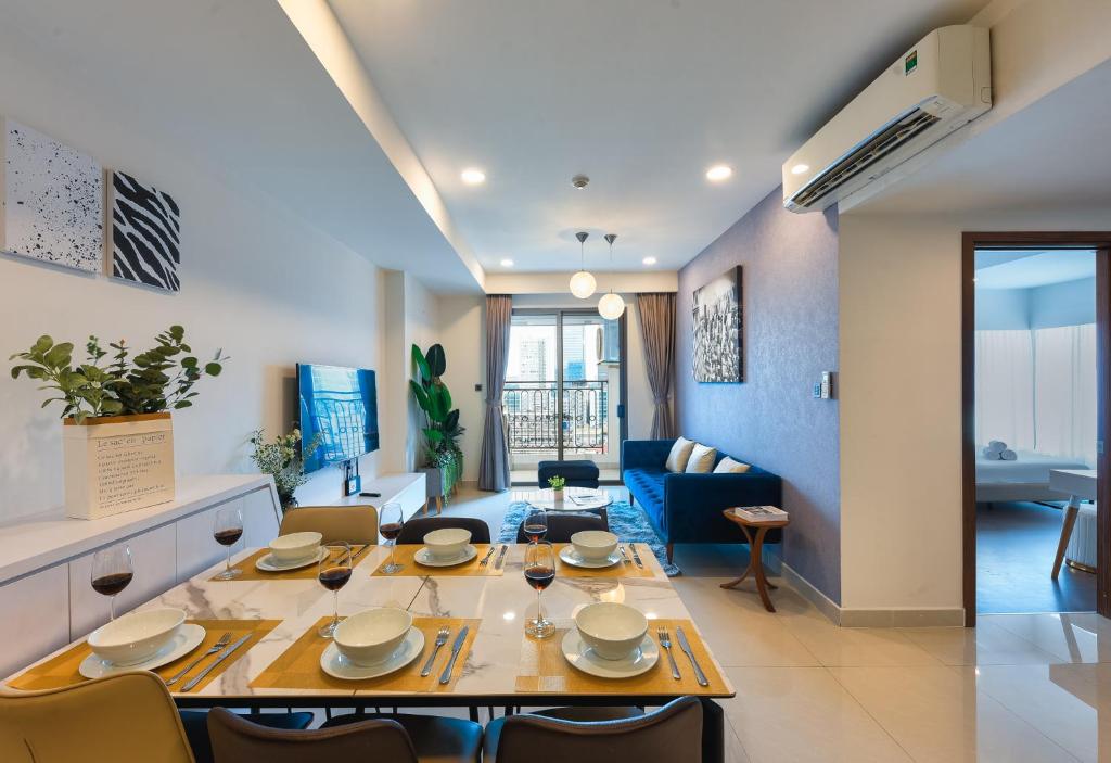 S Lux Apartment photo 3