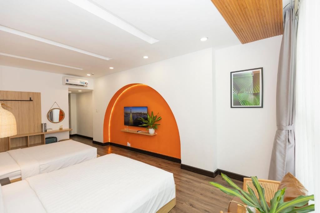 The One Premium Hotel photo 2