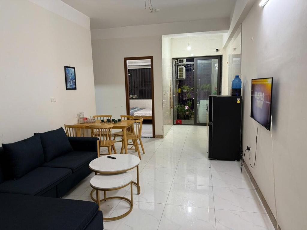 Sheraton 5 stars hotel nearby apartment — photo 1