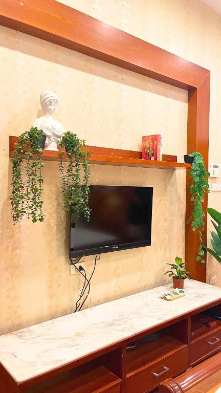 The leaf room - West Lake area photo 2