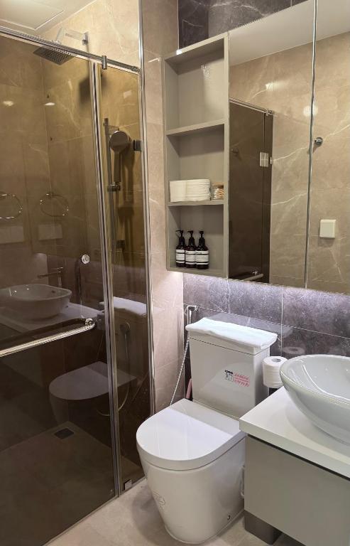 The87 Inn - Happy Residence Premier - Near SECC - 3BR photo 3