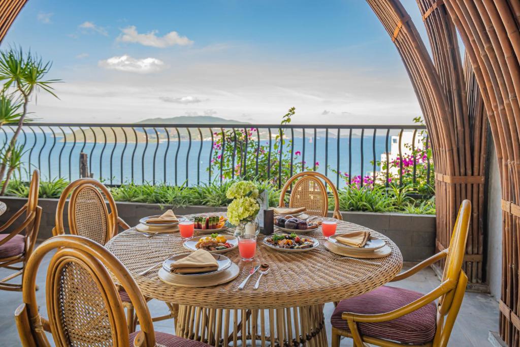 The Signature Hotel Nha Trang — photo 1