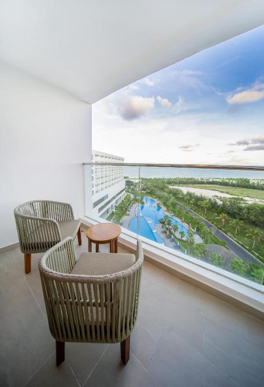 Selectum Noa Resort Cam Ranh photo 3