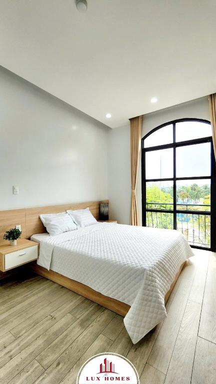 The LuxHomes Apartment ᵀᴹ I Vinhomes Imperia photo 2