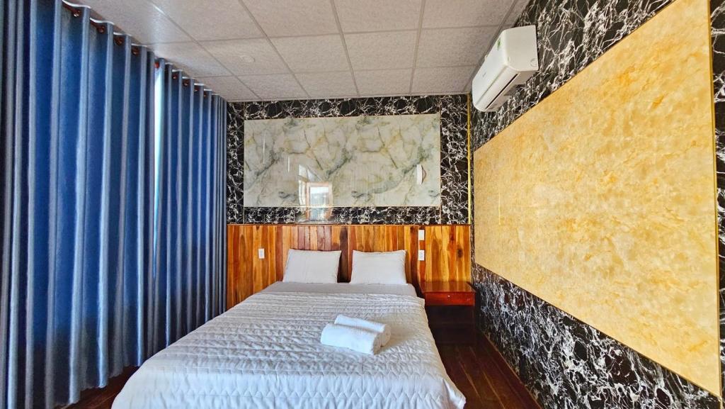 Sông Hotel PQ - by BAY LUXURY photo 2