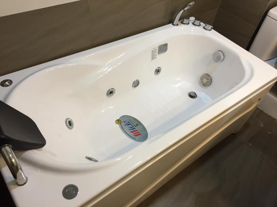 Thủ Đô Vàng Hotel HN - by BAY LUXURY photo 3