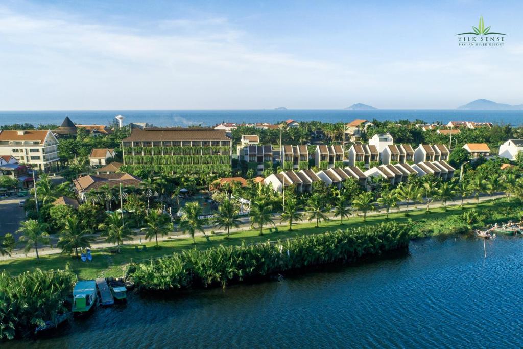 Silk Sense Hoi An River Resort - Green Luxury Escape photo 2
