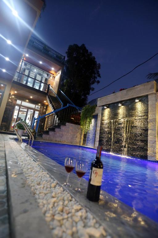 Tan Doan An Bang center beach villas — photo 1
