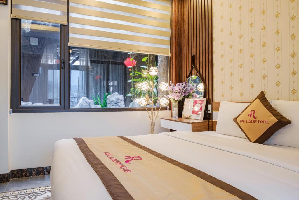 Roza Luxury Cat Ba - Cave hotel photo 2