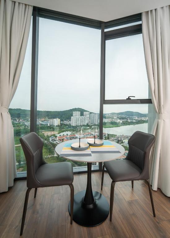 Serene Home Alacarte Ha Long photo 2