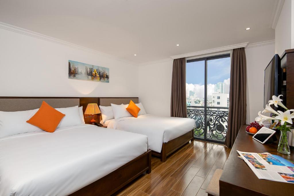 Roliva Hotel & Apartment Danang photo 2