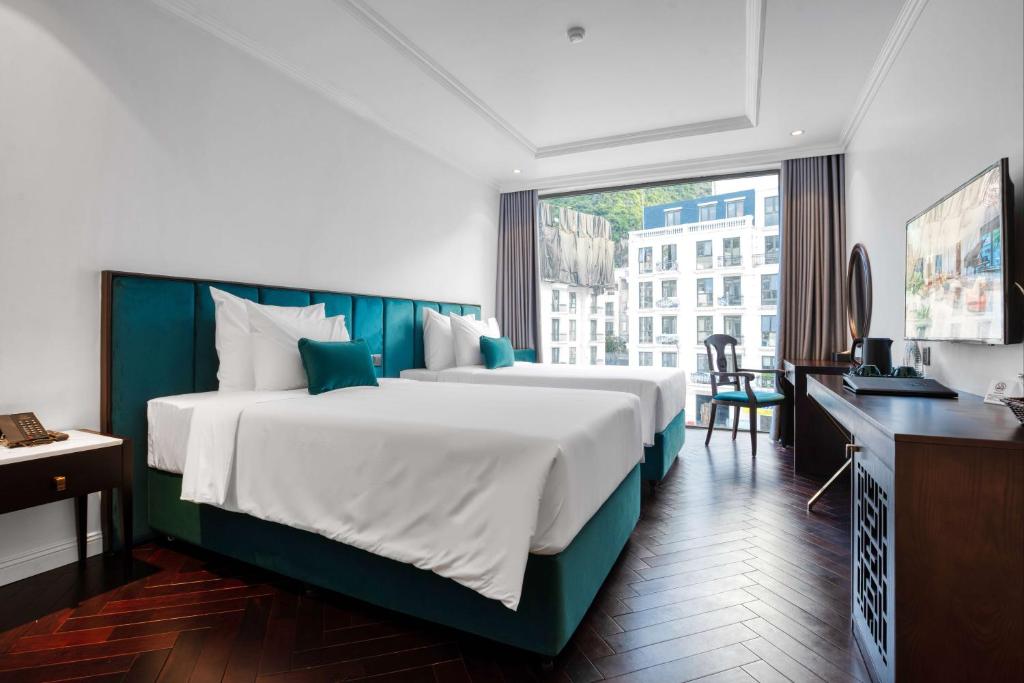 The Almin Hotel photo 2