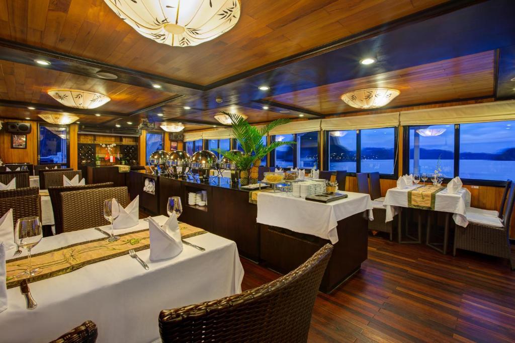 Syrena Cruises photo 3