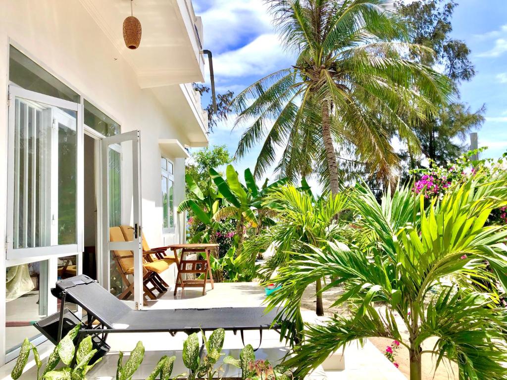 Robinson Beach Bungalow photo 3
