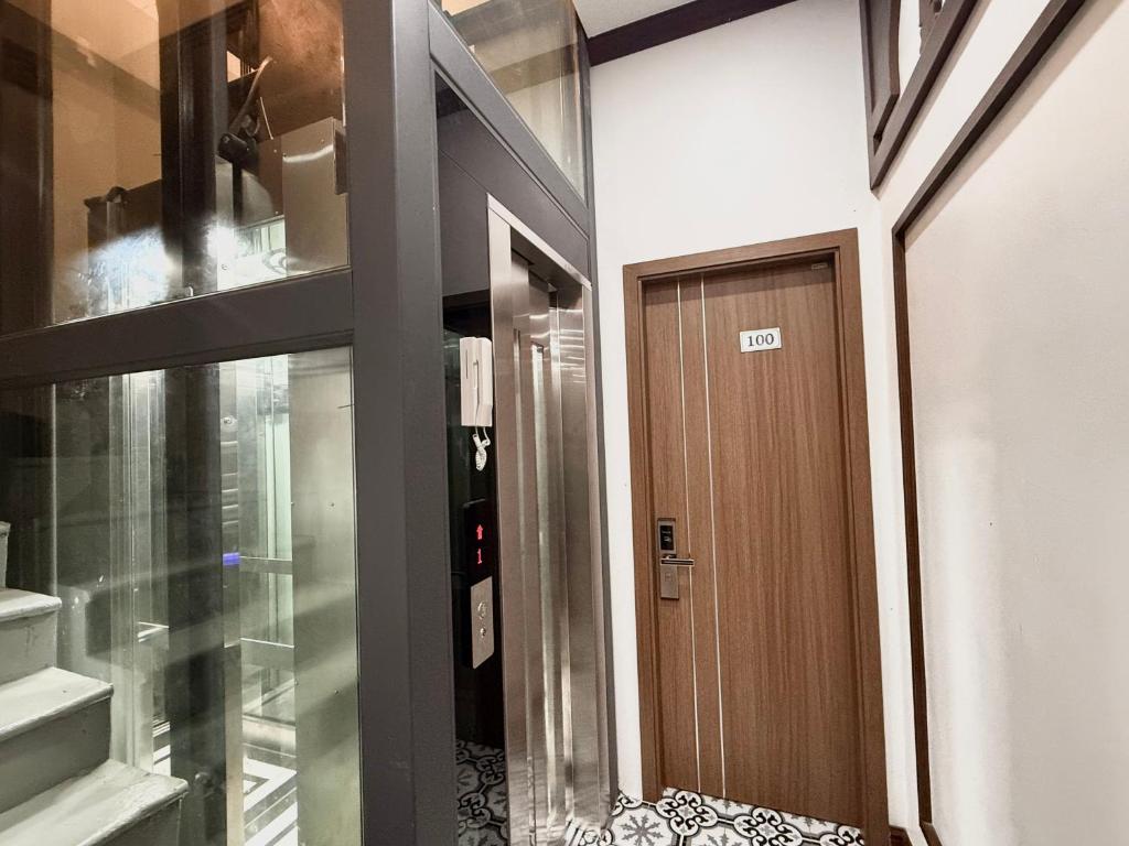 The Queen Hotel & Spa 2 photo 3