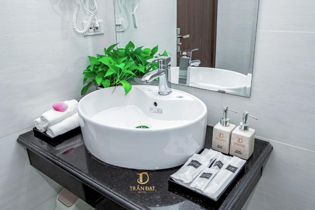 Trần Đạt Hotel photo 3